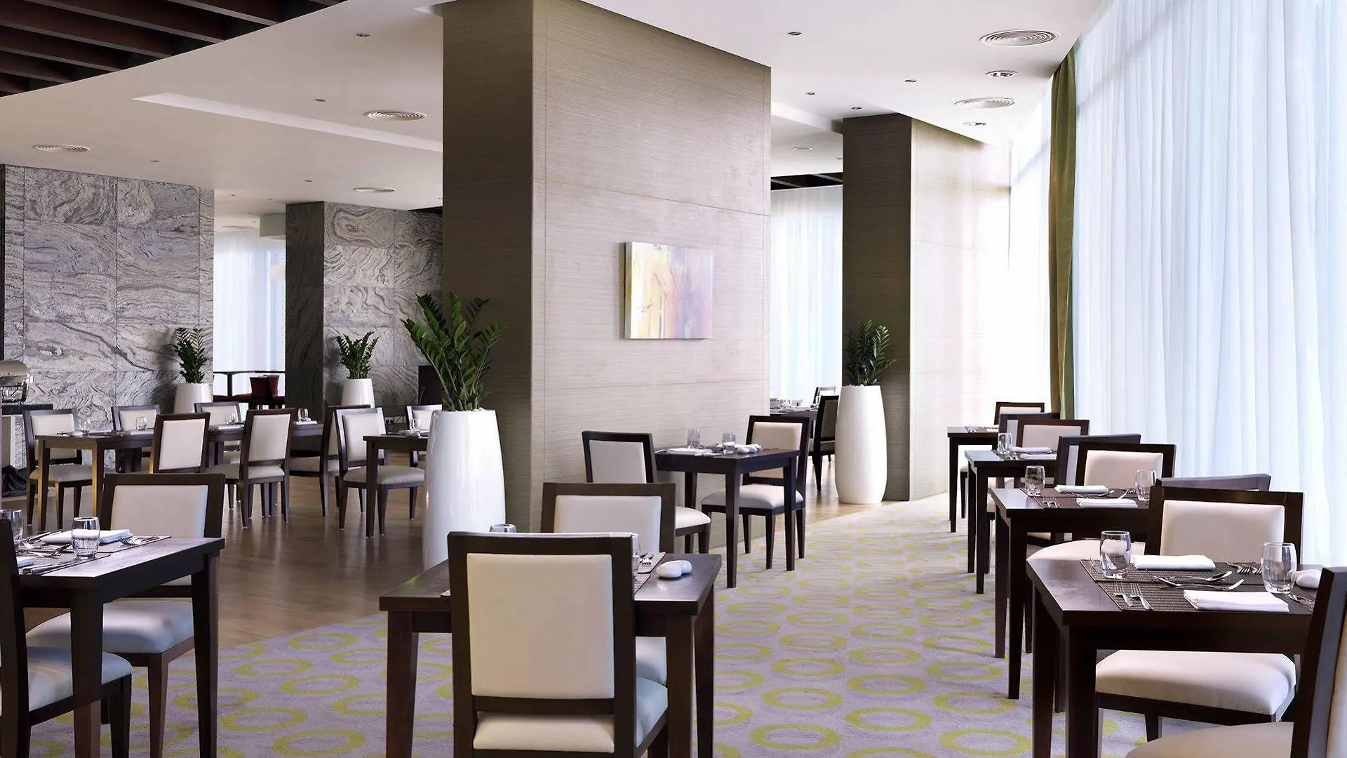 **** Hotel Millennium Central Downtown Dubai United Arab Emirates