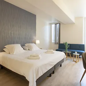 https://hotel-des-maures.fr-provencehotel.com